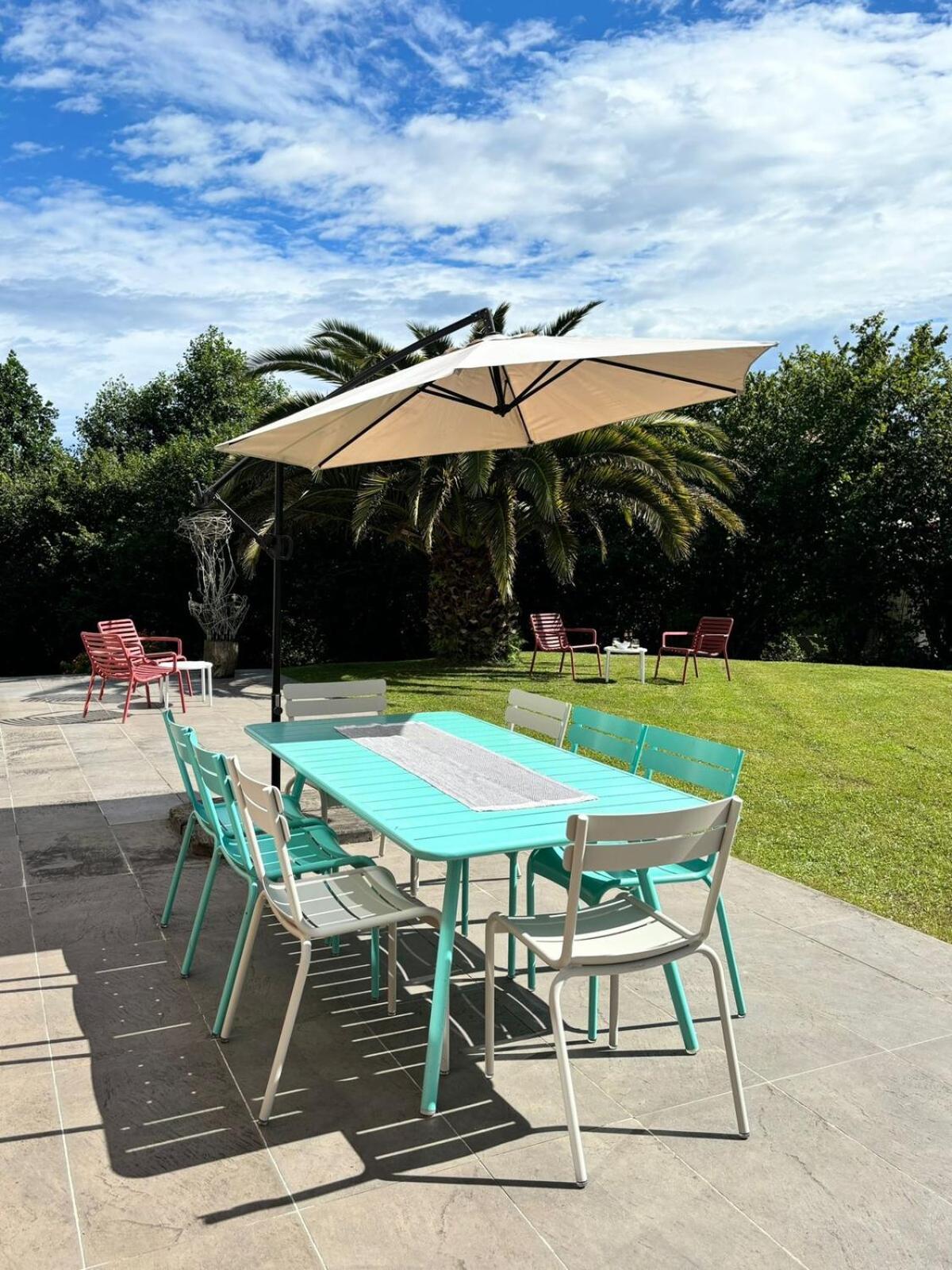 Villa Villa Para 10 Con Finca En Llanes