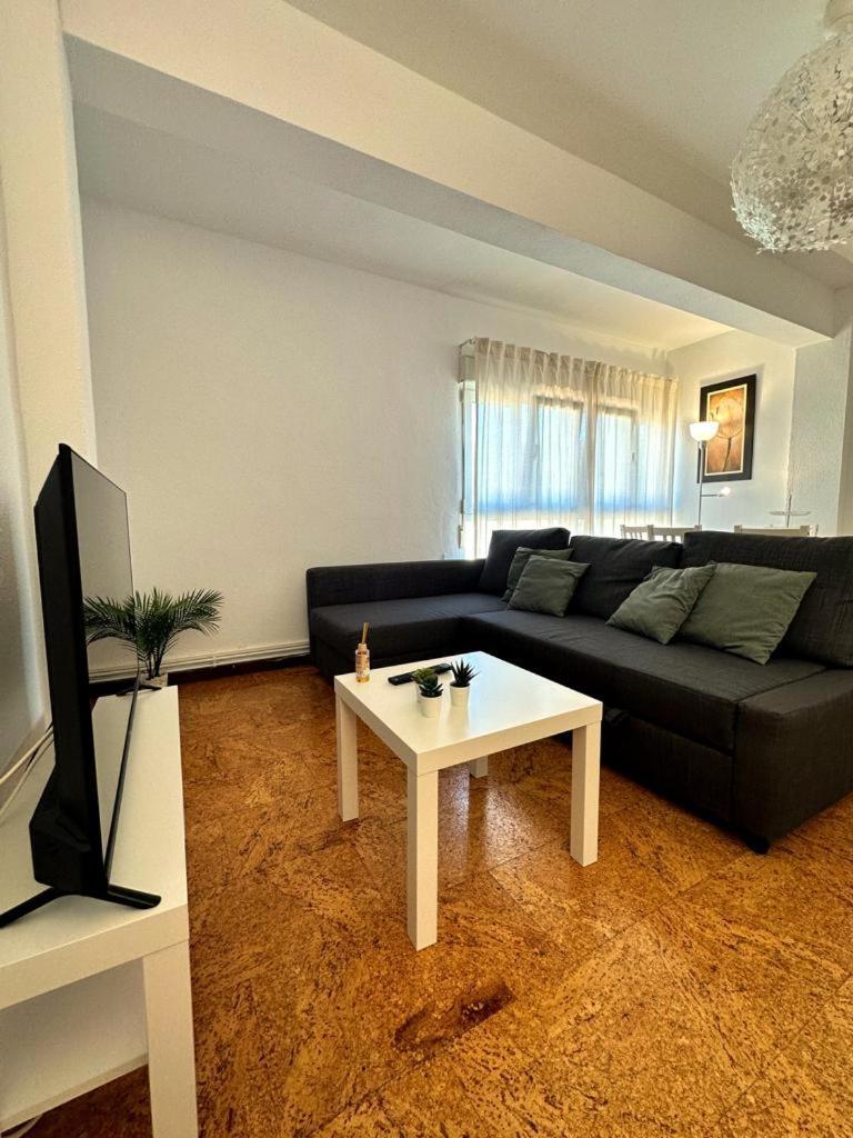 Apartment Soleado 8 Personas En Santona