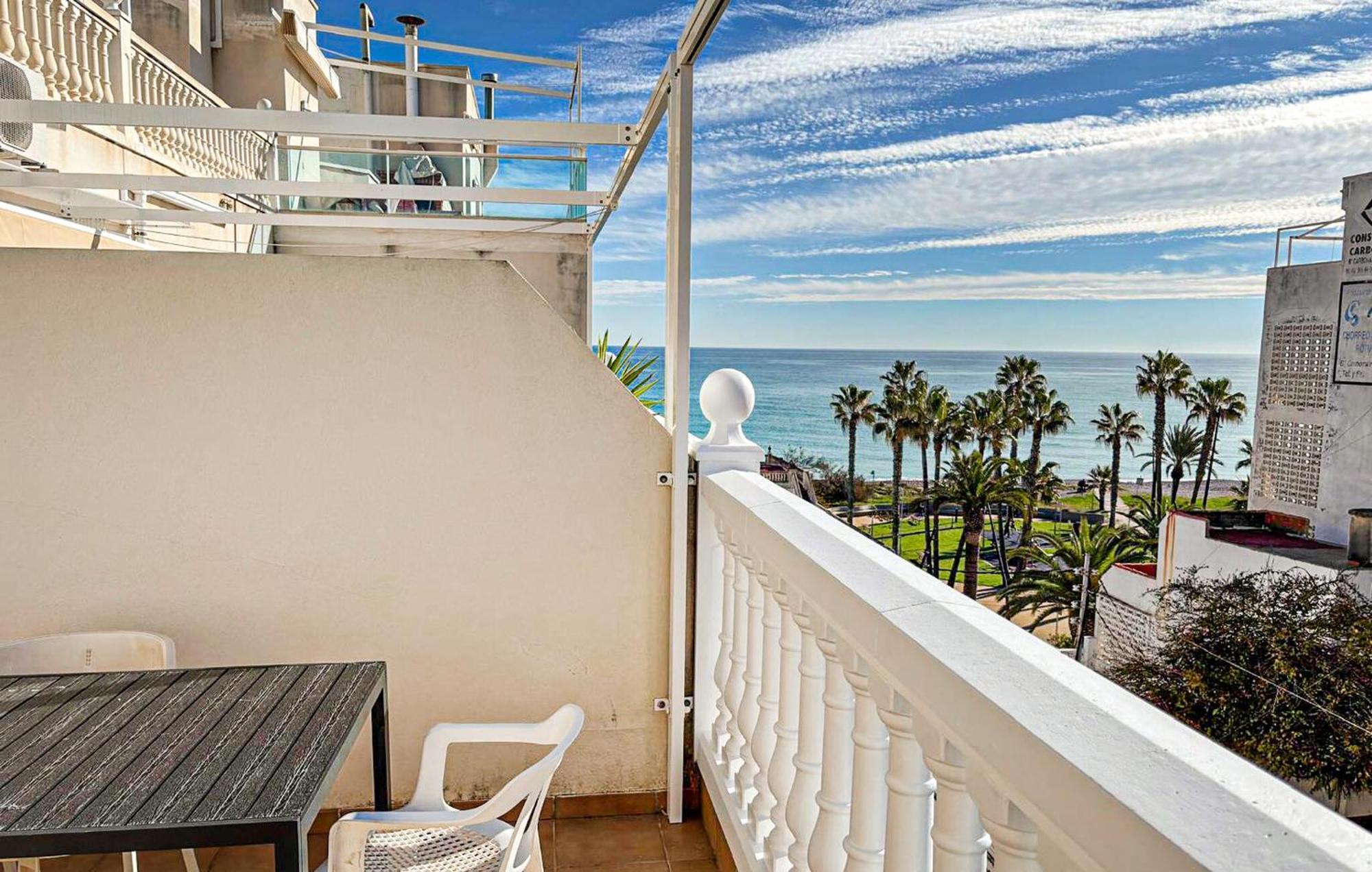 2 Bedroom Awesome In Moncofa Apartamento *