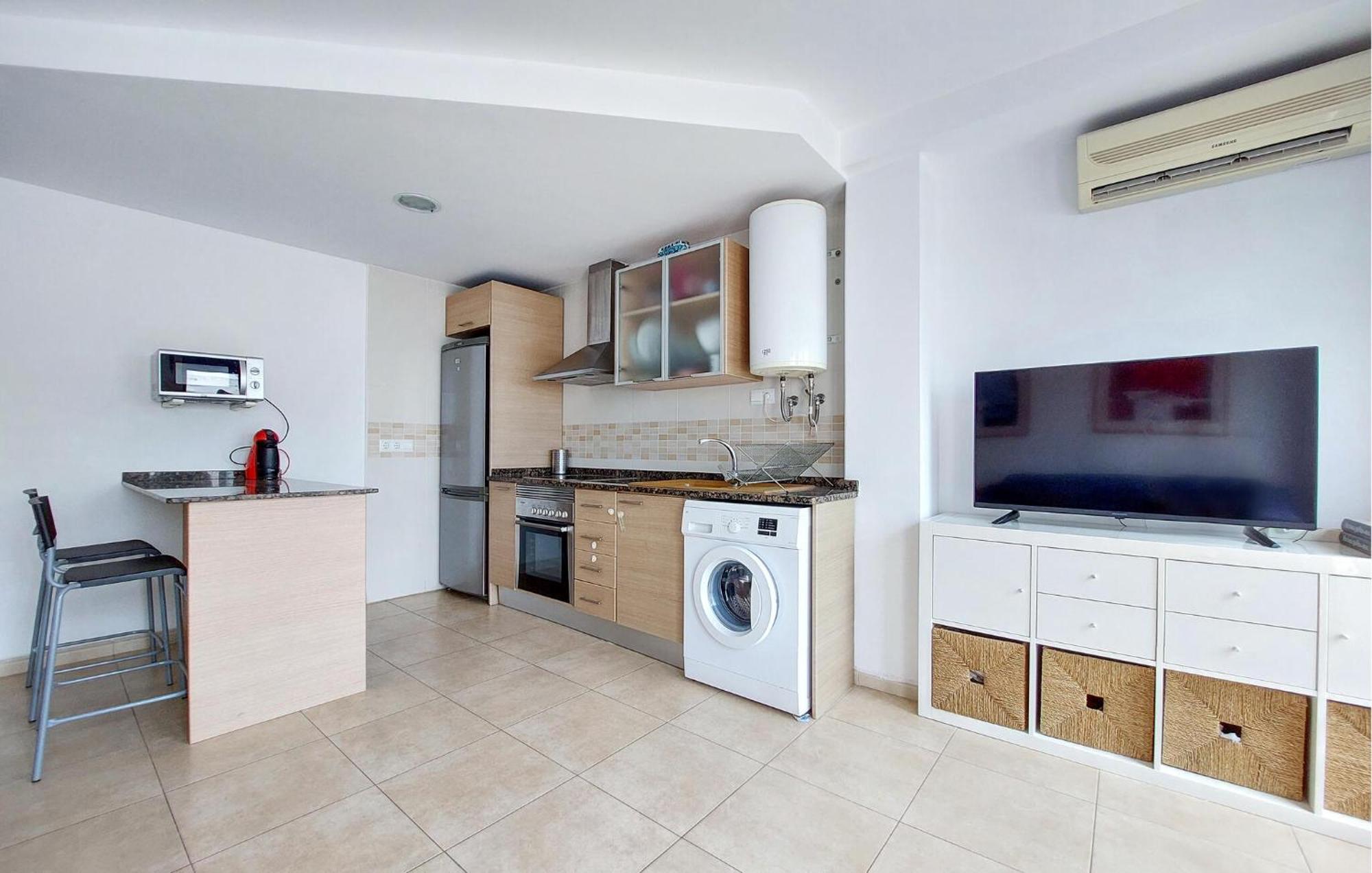 2 Bedroom Awesome In Moncofa * Moncofa (Moncófar)