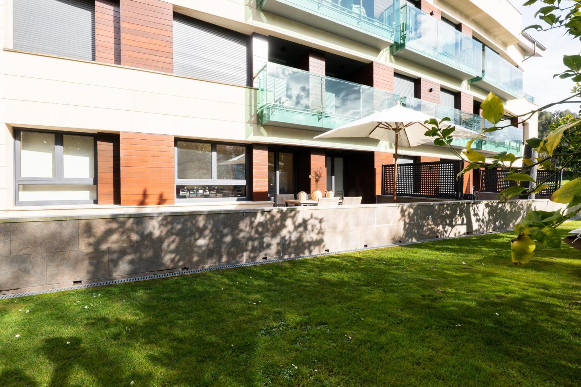 Albatros Apartment *