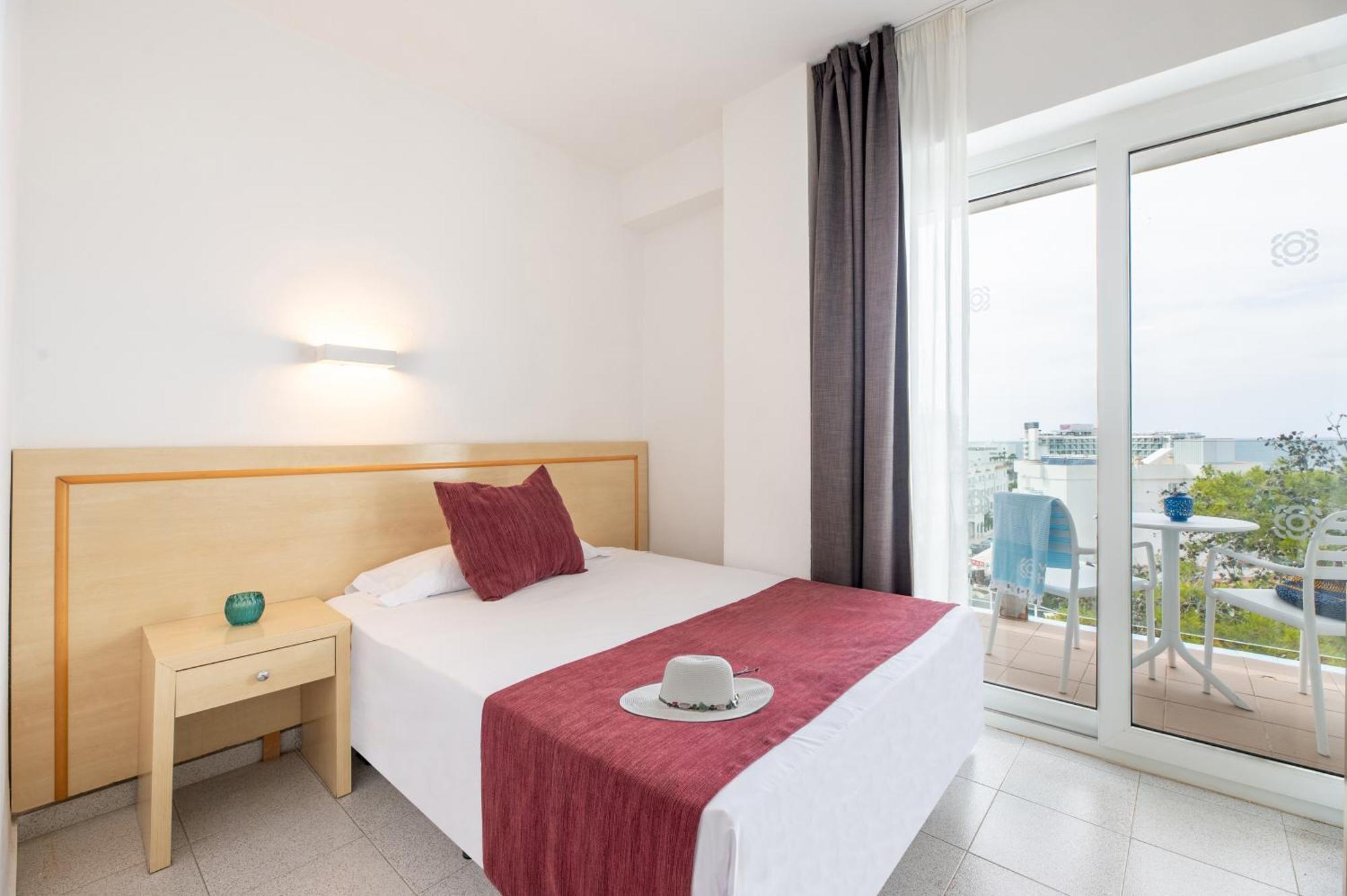 Vibra Riviera Hotel
