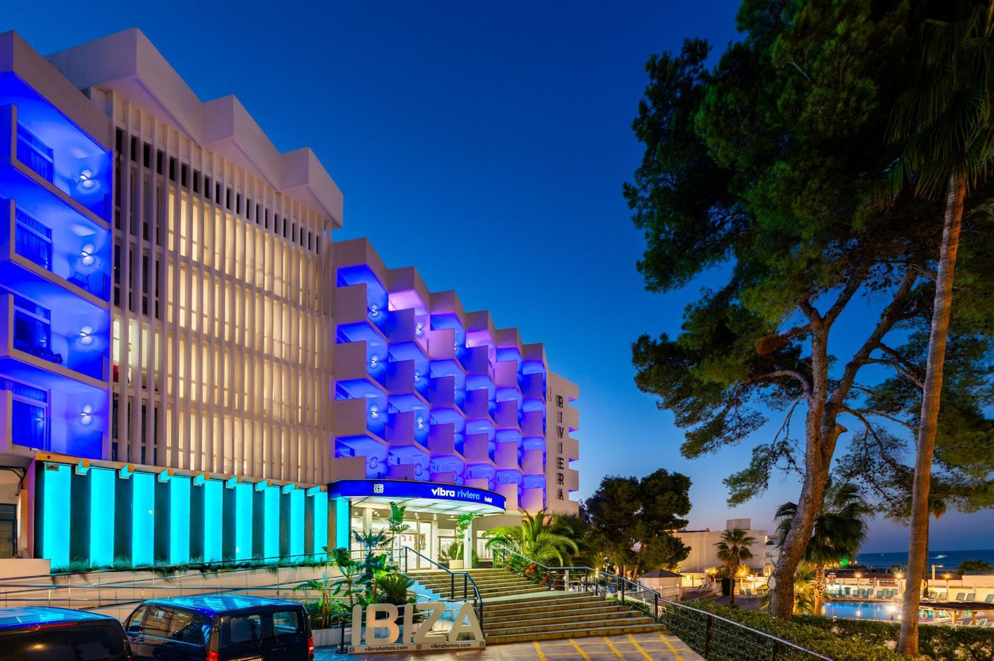 Vibra Riviera Hotel