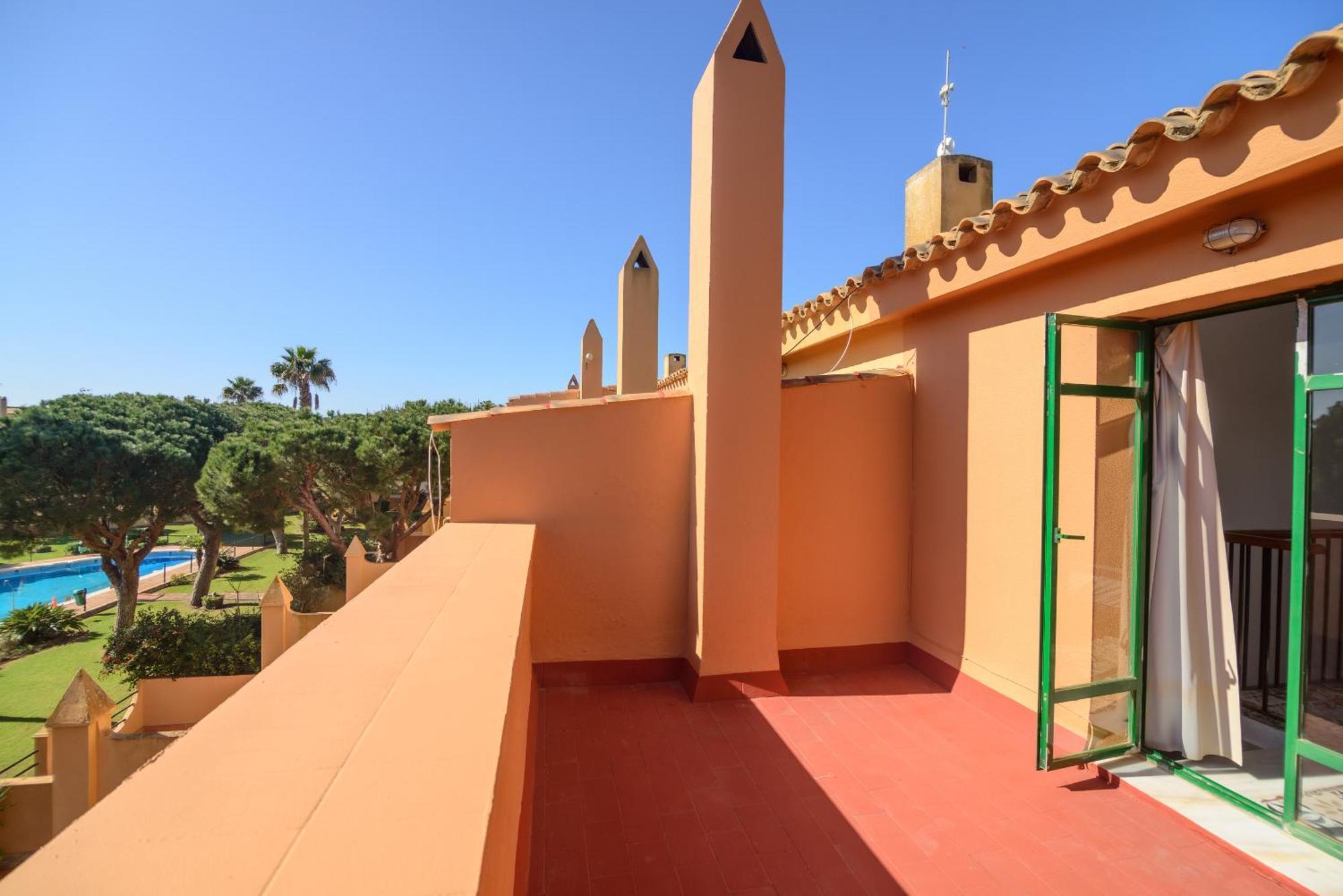 Adosado Con Jardín Y Piscina En Chiclana Barrosa-sancti Petri Сasa de vacaciones Novo Sancti Petri