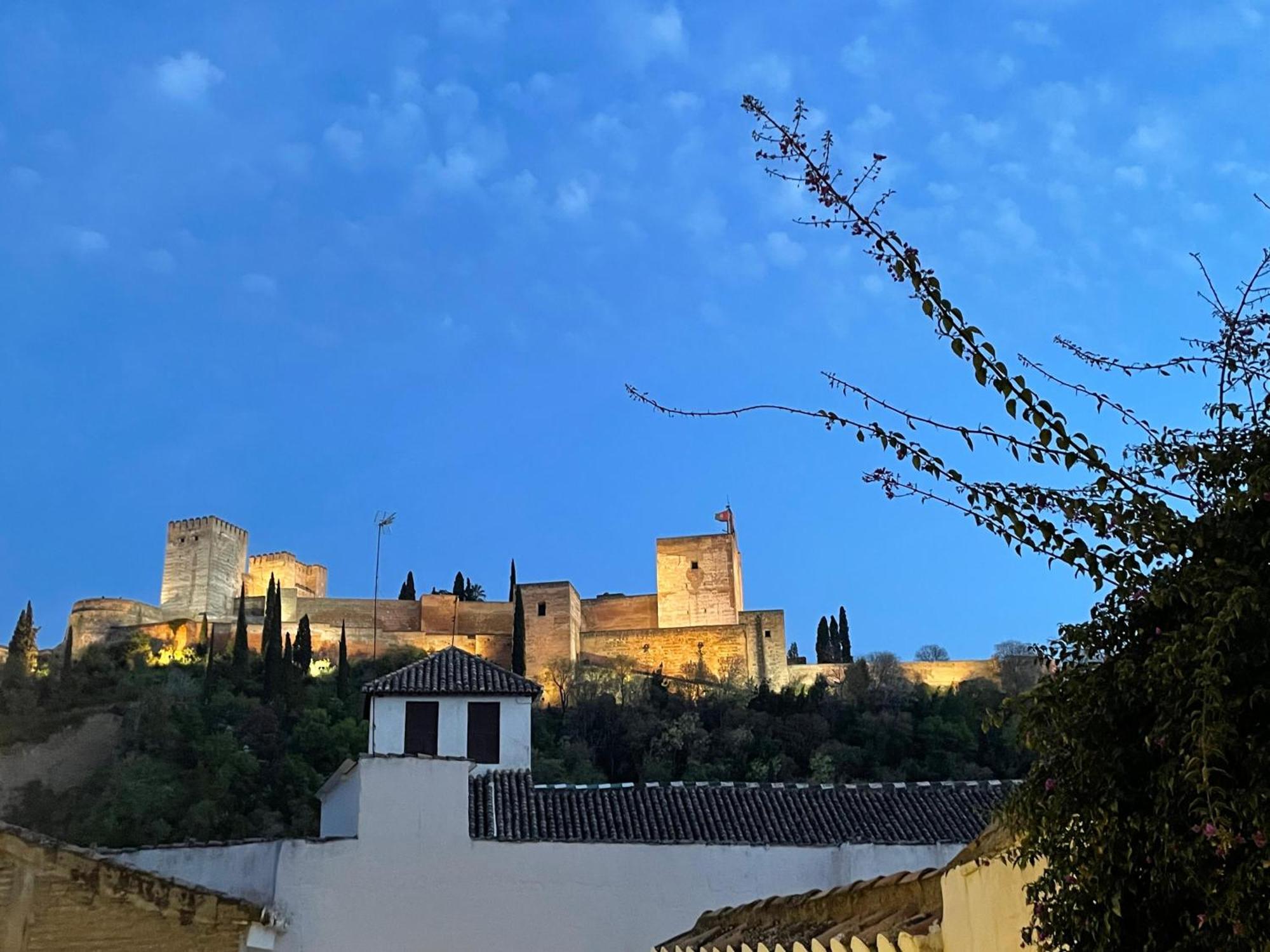 Apartahotel El Patio Del Albaicin