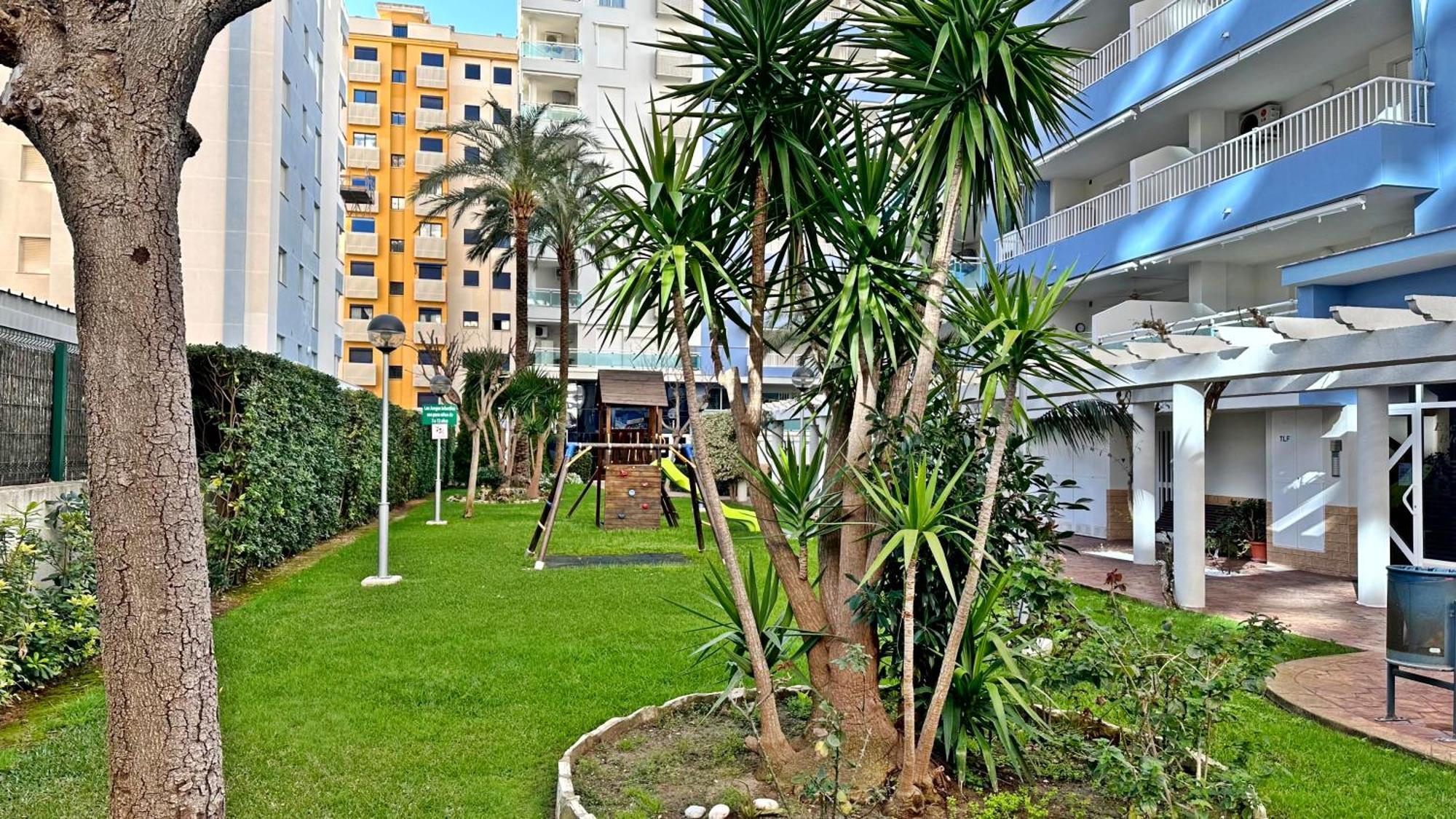 Apartment Palmeras Iii Gandia - Alquiler Solo Familias