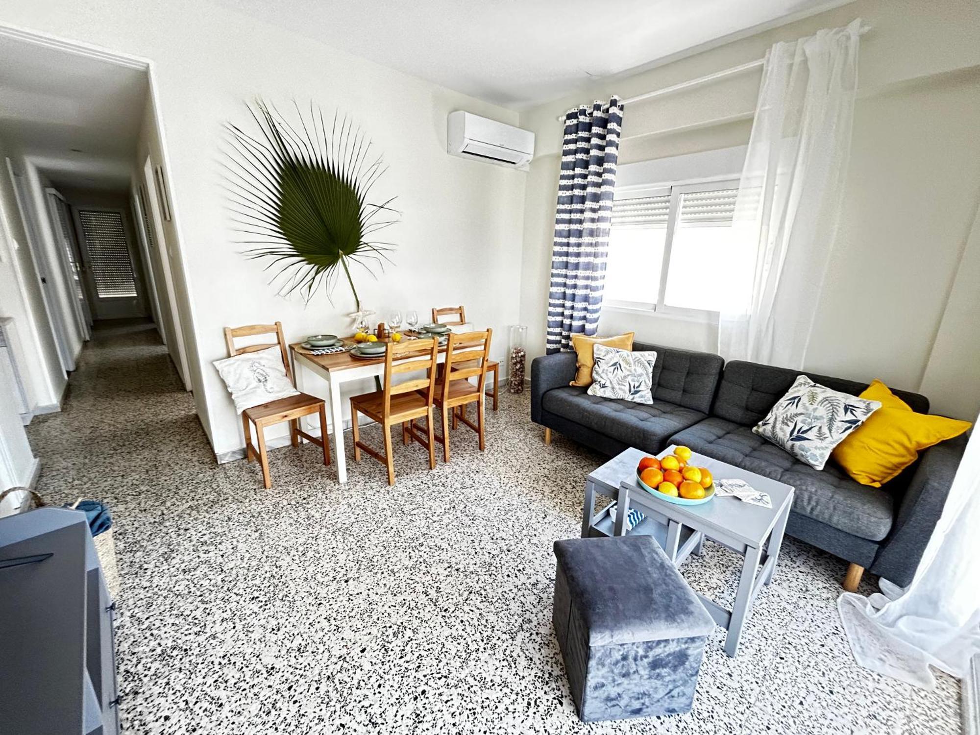 Eva A 200 M Del Mar, Parking! Apartamento Playa de Gandía