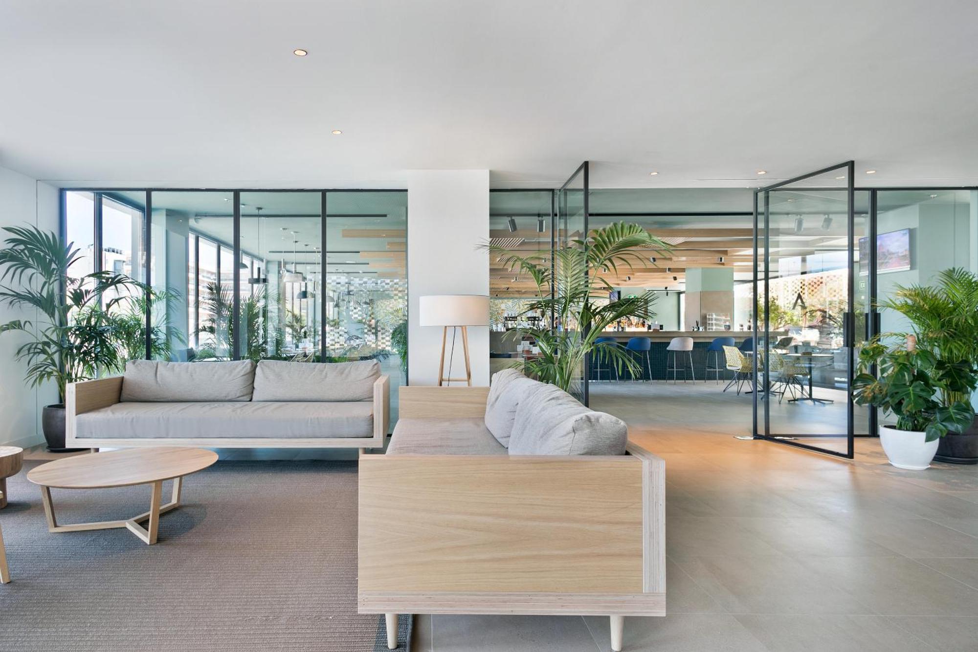 Aqua Silhouette & - Adults Only Hotel