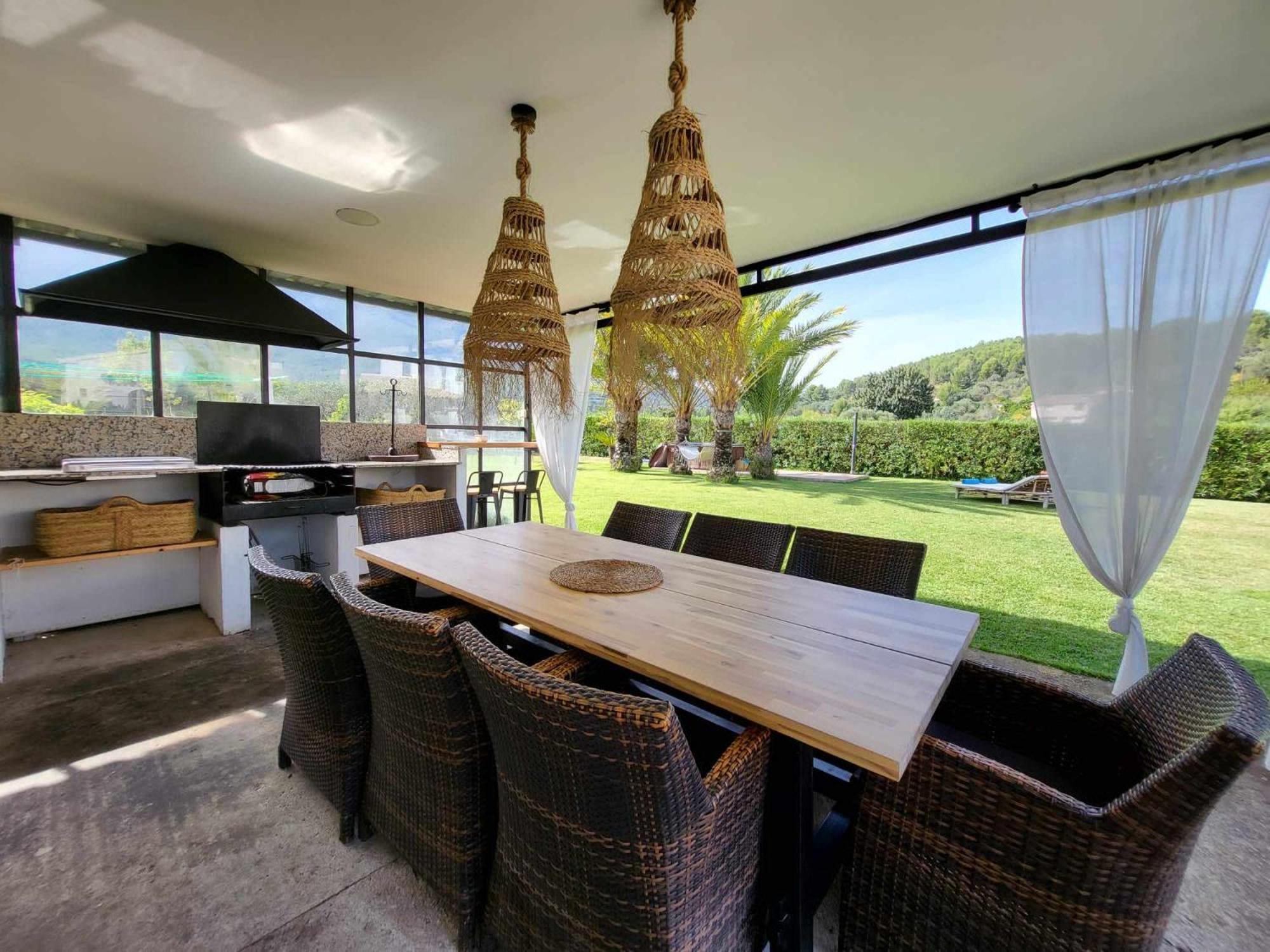 Enri Y Casita Con Piscina Y Jacuzzi *