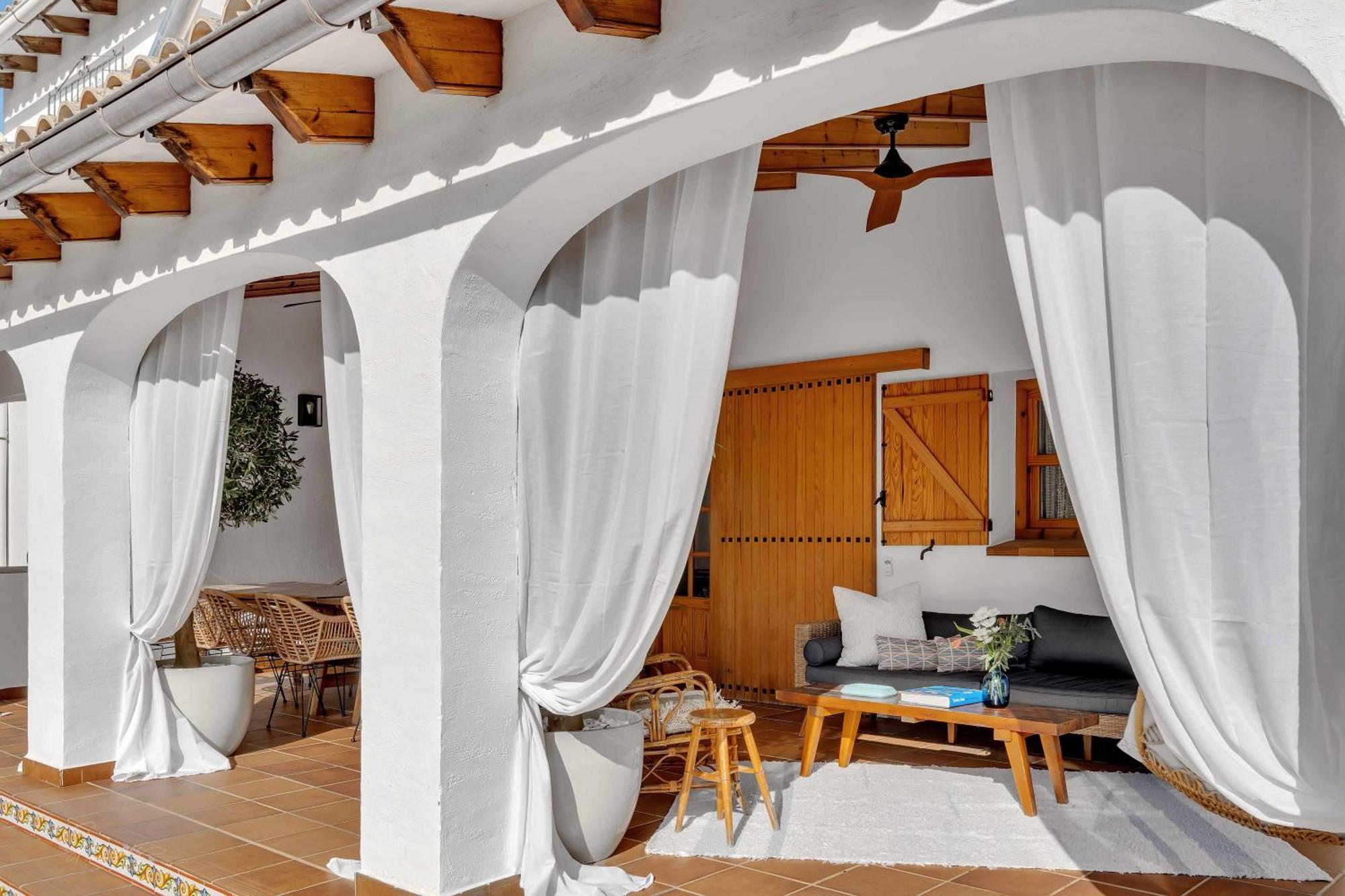 Enri Y Casita Con Piscina Y Jacuzzi