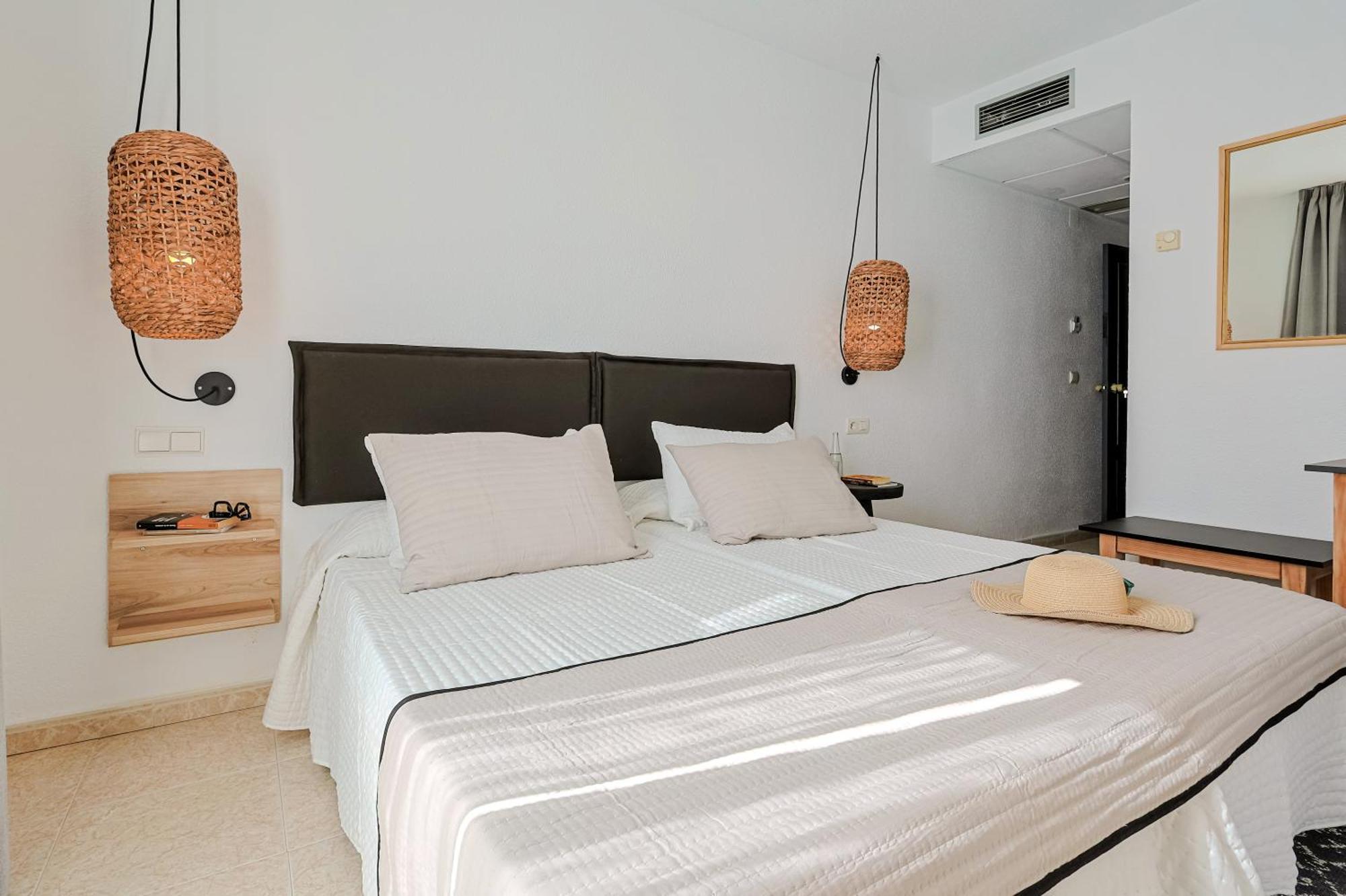Carmen By Bossh Hotel 2*