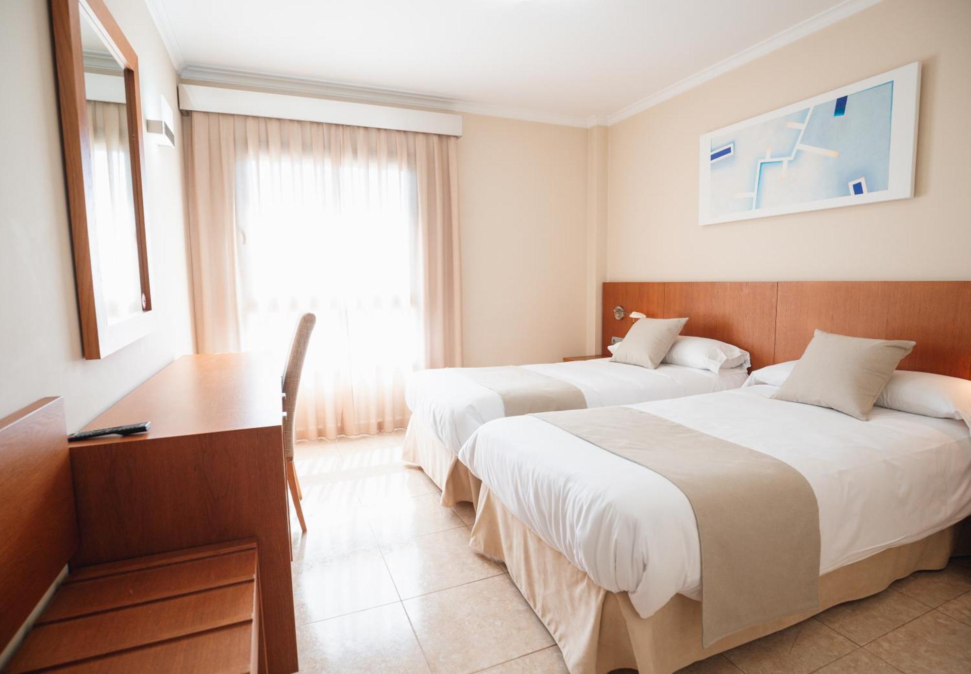 Hotel Nou Avenida 2*