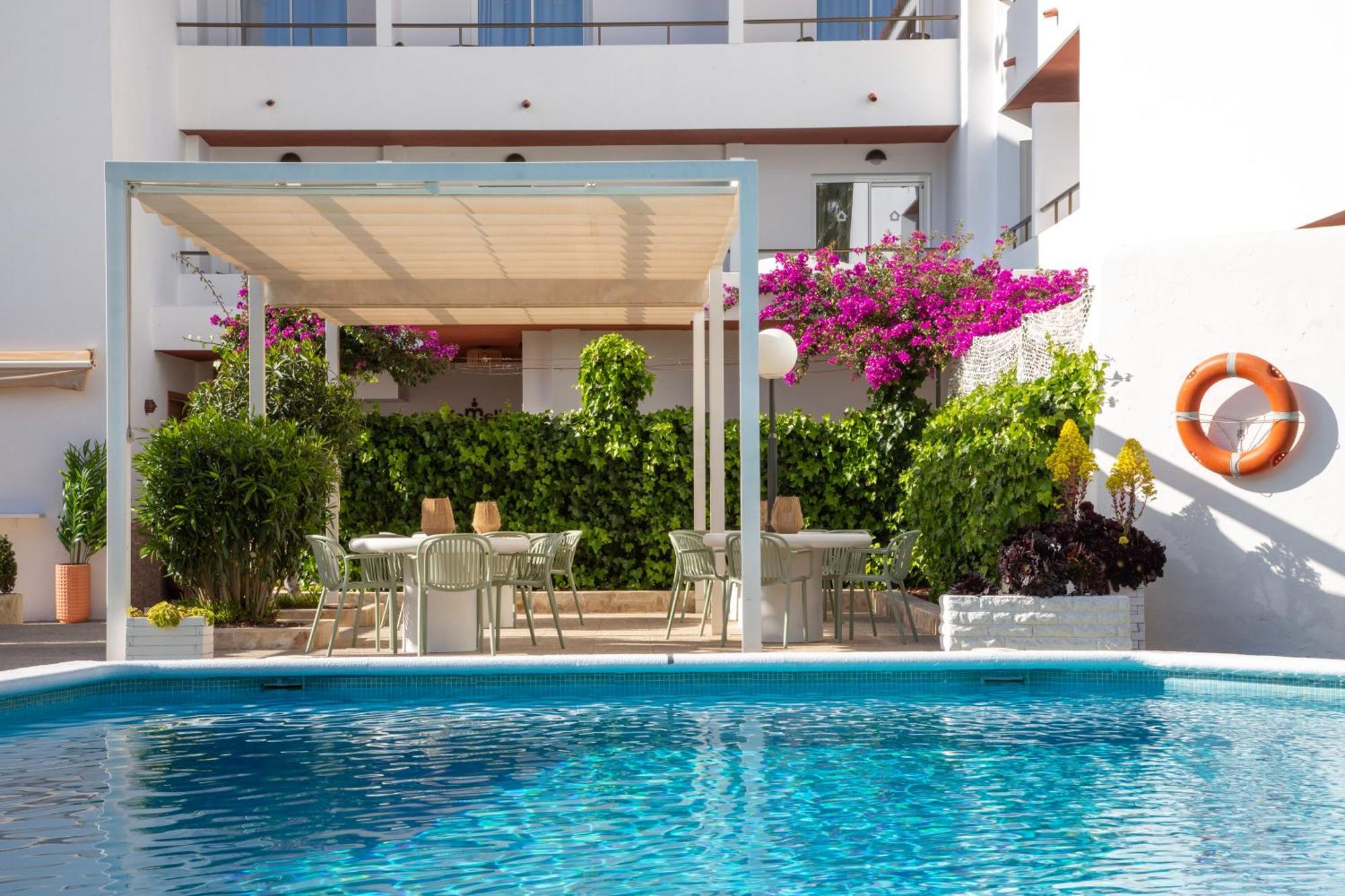 Casual Bahia Ibiza Hotel