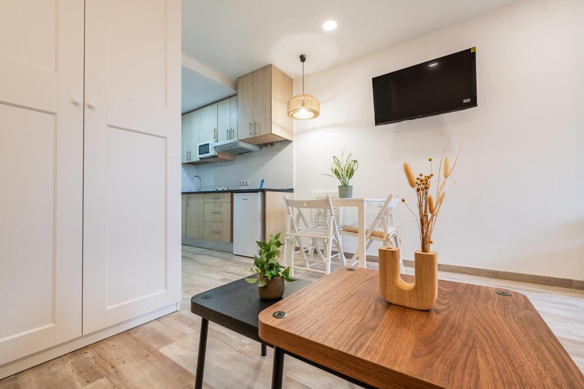 Apartment Lxr Estudio Benalbeach *