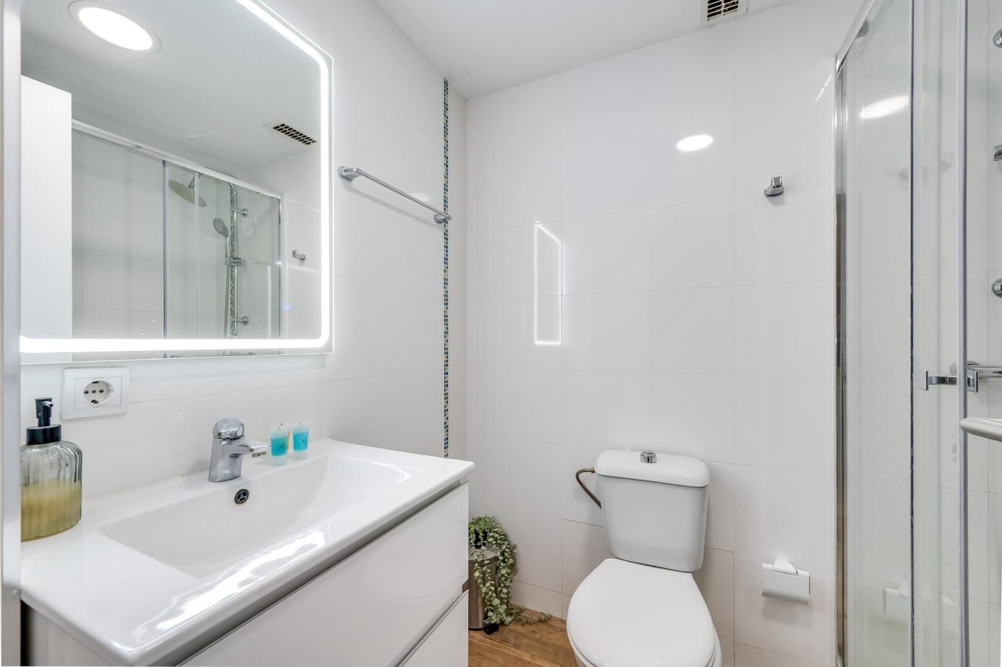 Lxr Estudio Benalbeach Apartment