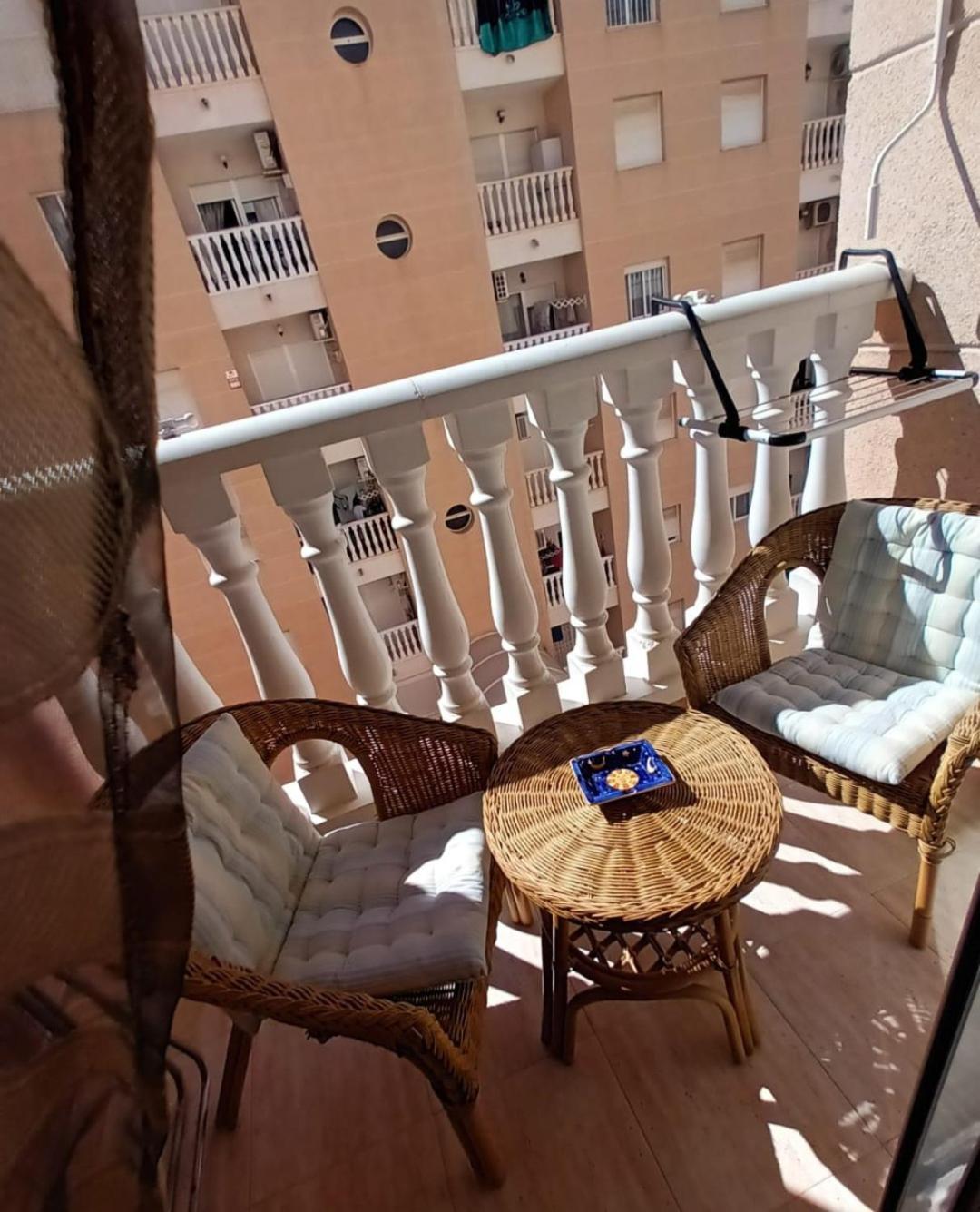 La Loma With Garage Apartment