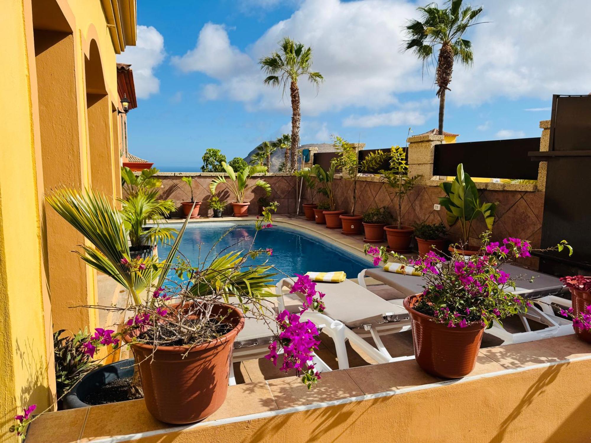 Villa Chayofa Villa