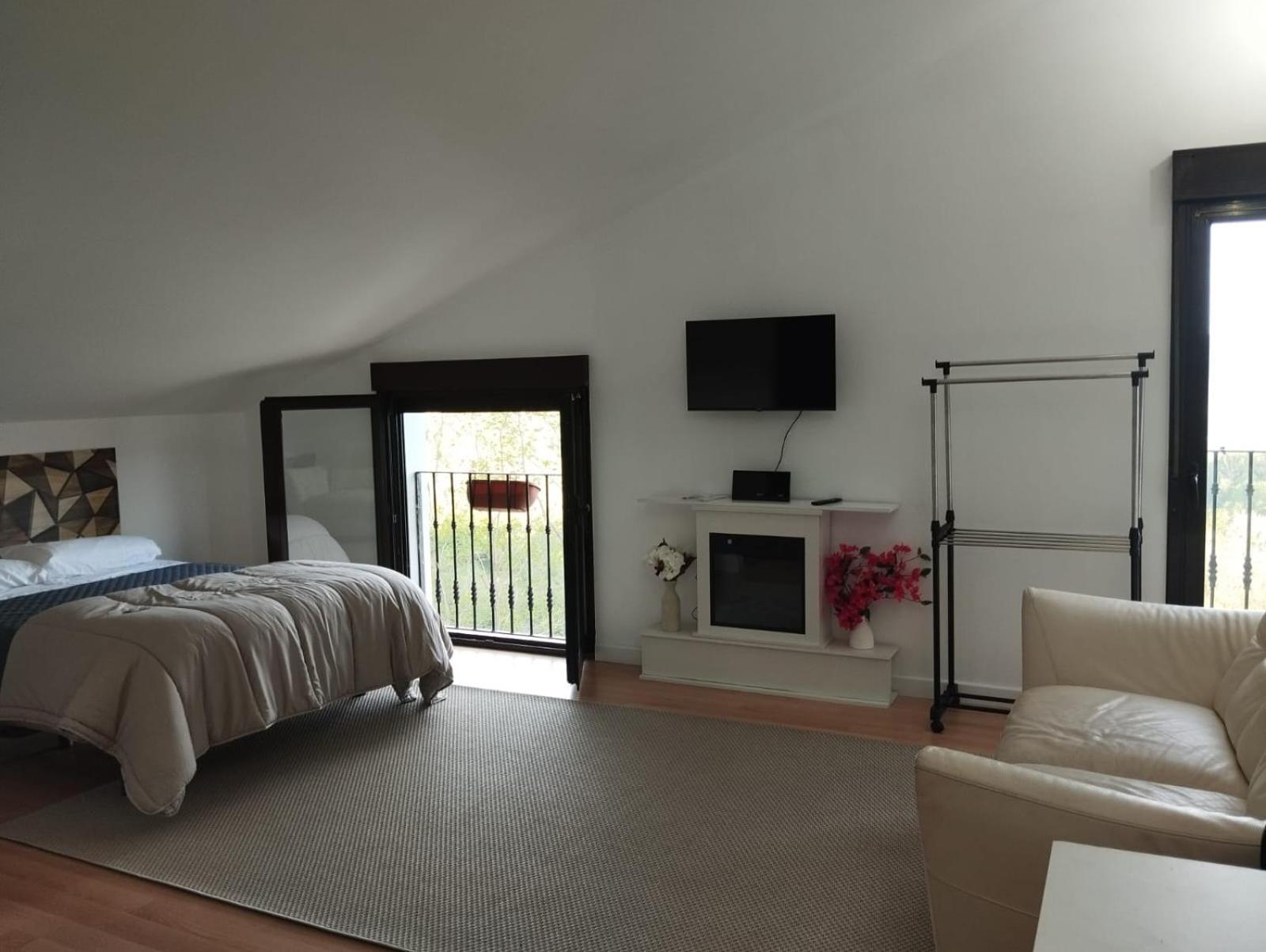 Isla Apartment