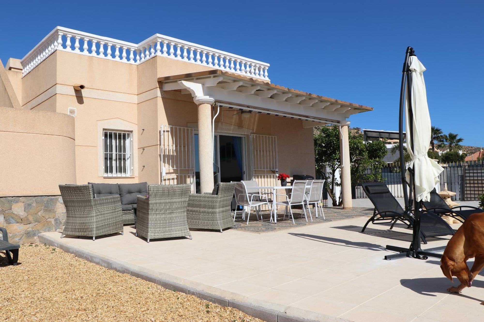 Athos, Mit Pool,dachterasse, Und Bergblick In San Juan De Terreros *