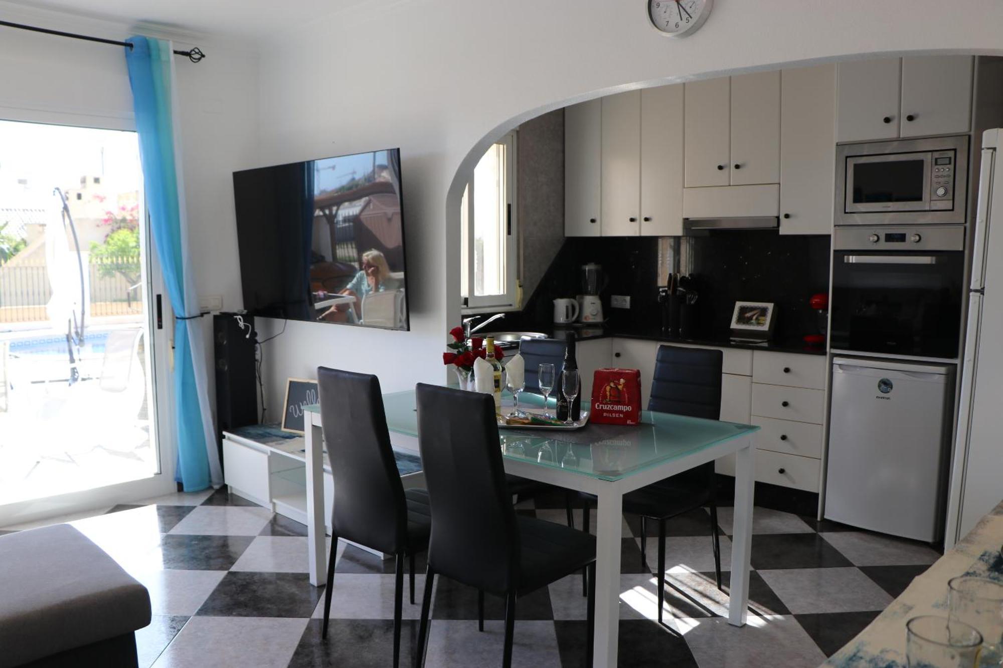 Athos, Mit Pool,dachterasse, Und Bergblick In San Juan De Terreros Apartment Pulpi