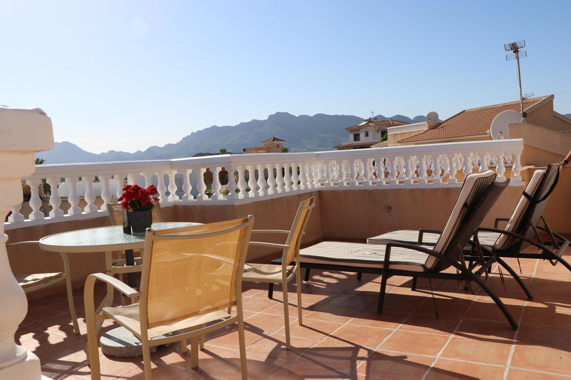 Athos, Mit Pool,dachterasse, Und Bergblick In San Juan De Terreros Apartment