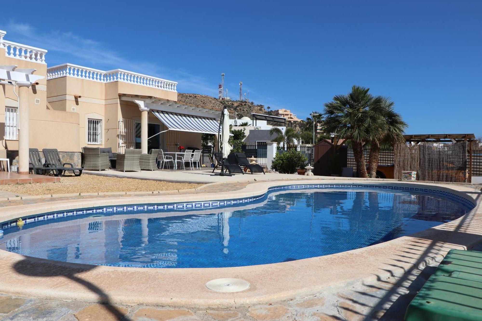 Athos, Mit Pool,dachterasse, Und Bergblick In San Juan De Terreros Apartment Pulpi