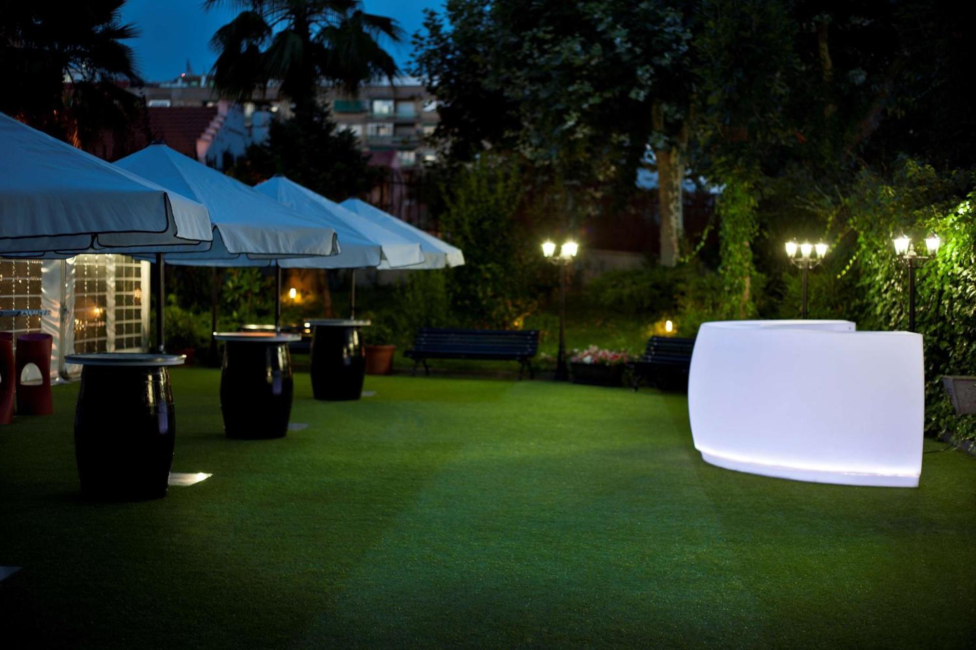 Nh Ventas Hotel