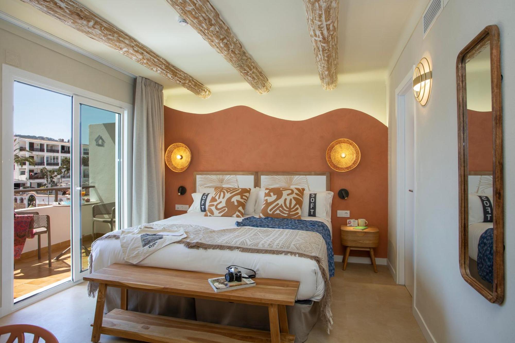 Hotel Casual Bahia Ibiza