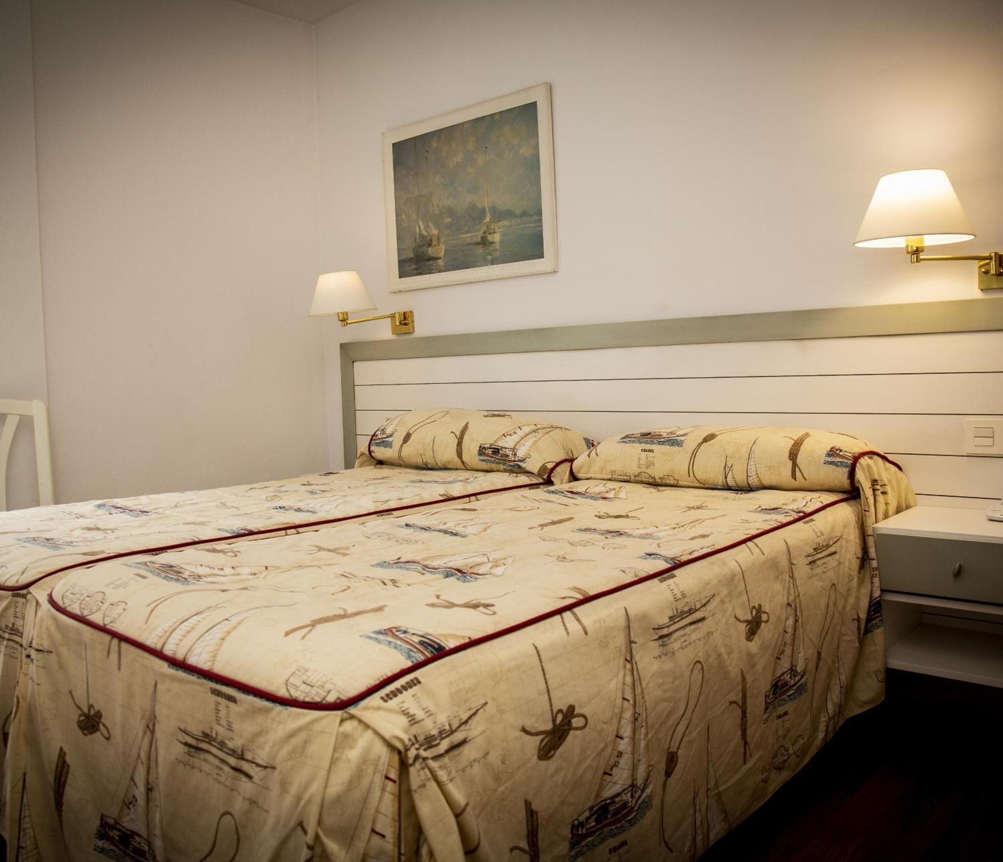 Isabel - Suarez Inclan 38 Guest house 2*