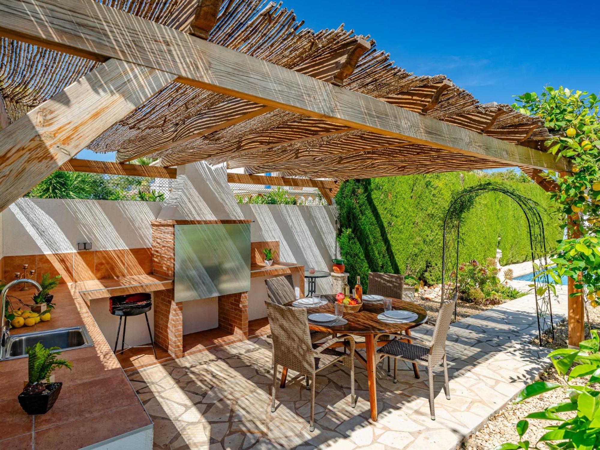 Tulipanes By Interhome Villa Dénia