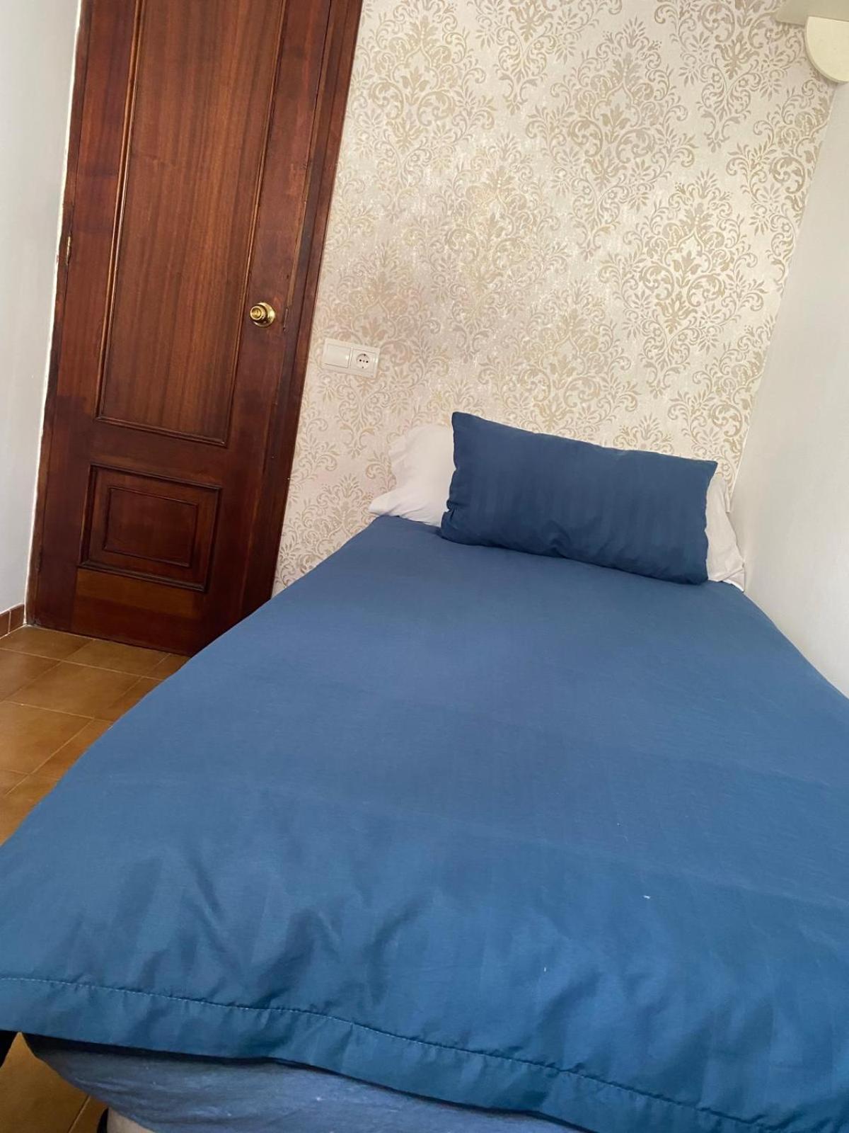 Single In Shared Habitación en casa particular