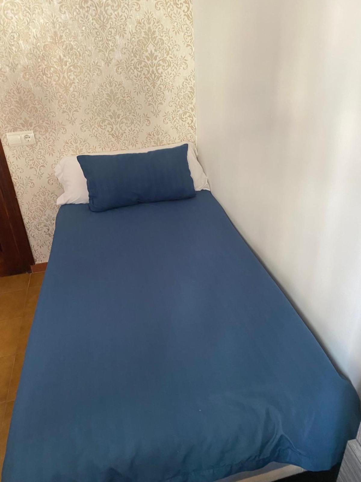 Habitación en casa particular Single In Shared Marbella