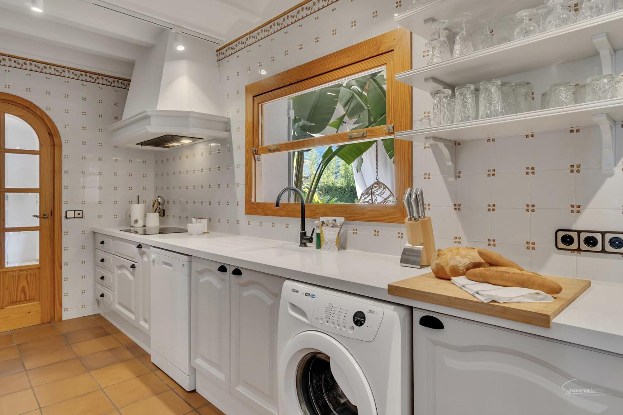 Enri Y Casita Con Piscina Y Jacuzzi Villa *