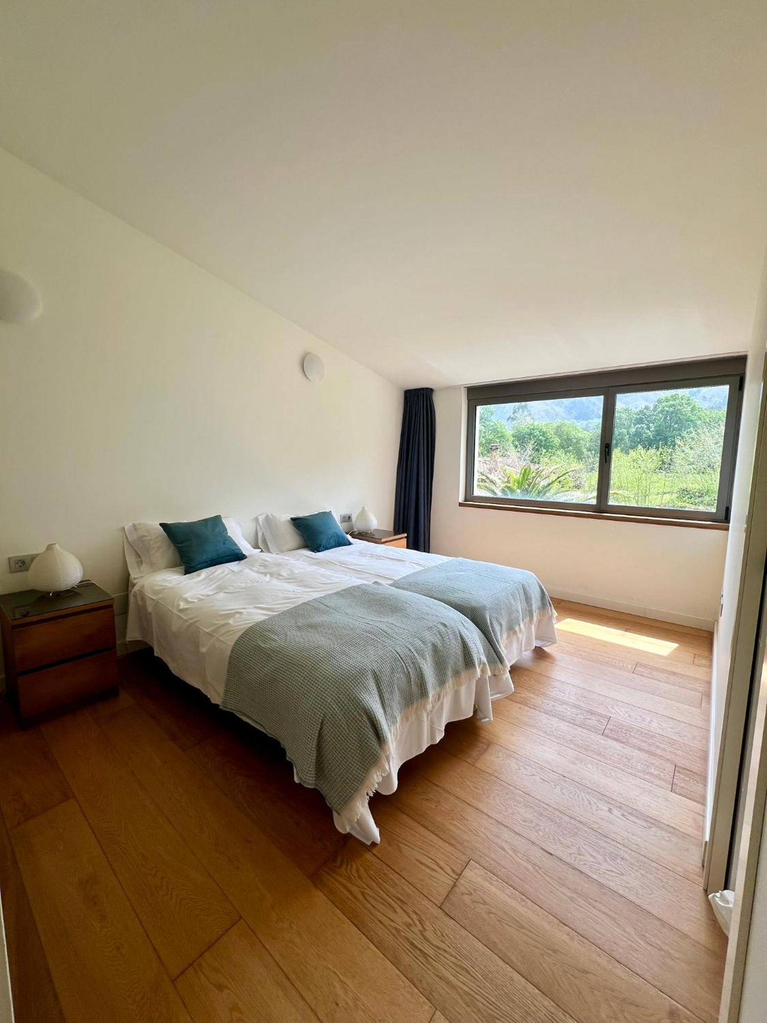 Villa Para 10 Con Finca En Llanes Villa *