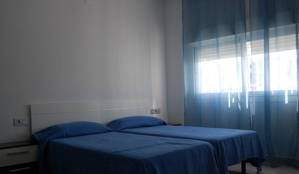 Apartahotel Cala Azul *