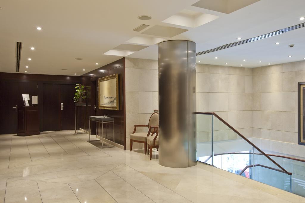 Center Hotel