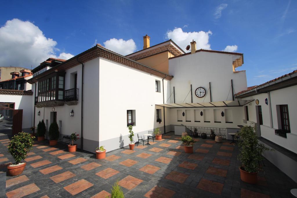 Pax Casona Del Busto Hotel