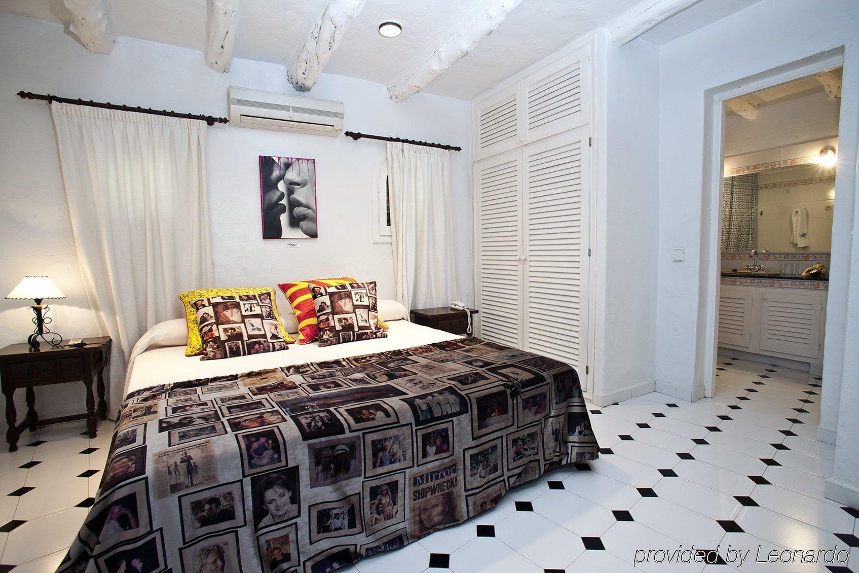 Pikes Ibiza (adults Only) San Antonio Abad