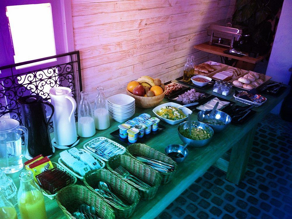 Misiana Hotel *