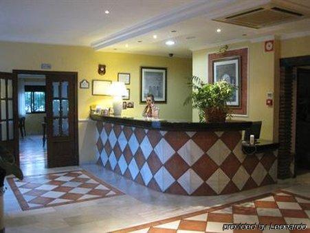 Hotel Calderon Cenes De La Vega
