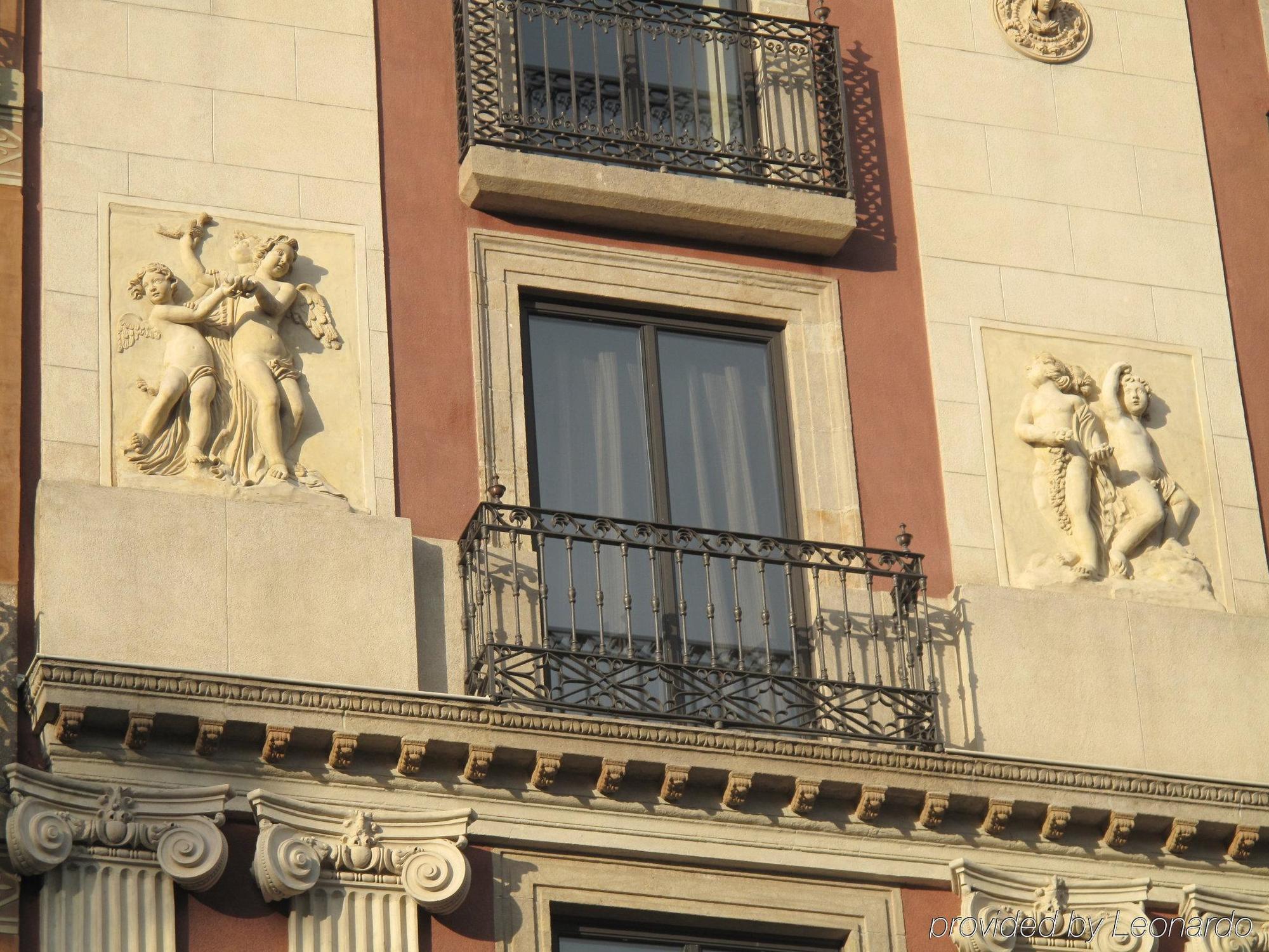 Hotel Bagues, A Small Luxury Of The World 5*