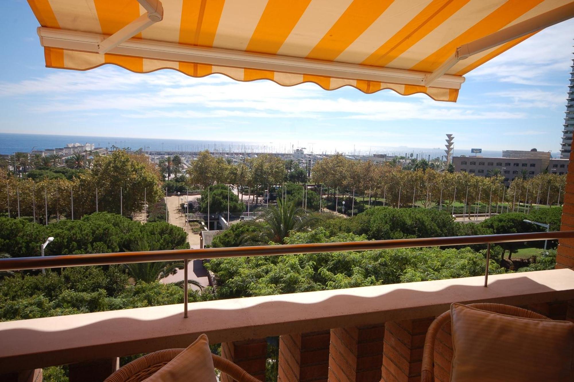 Lets Holidays Sea Views In Apartment