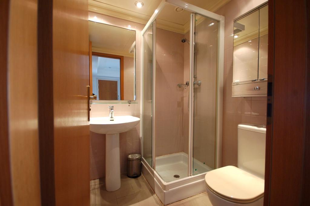 Lets Holidays Sea Views In Apartment Barcelona