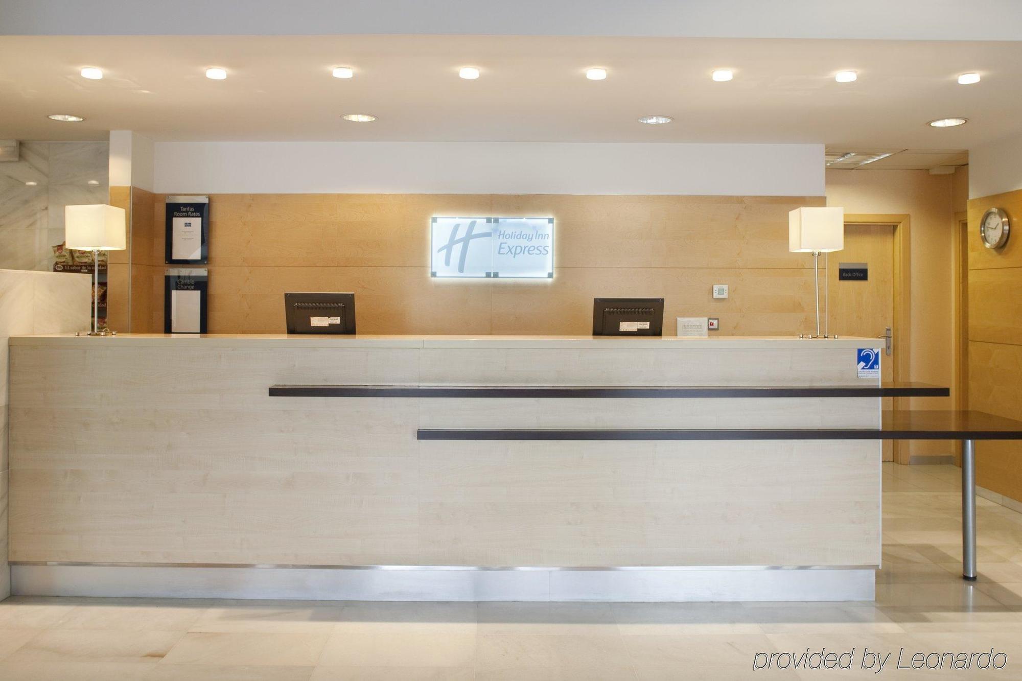 Hotel Express Valencia Bonaire By Ihg Aldaia