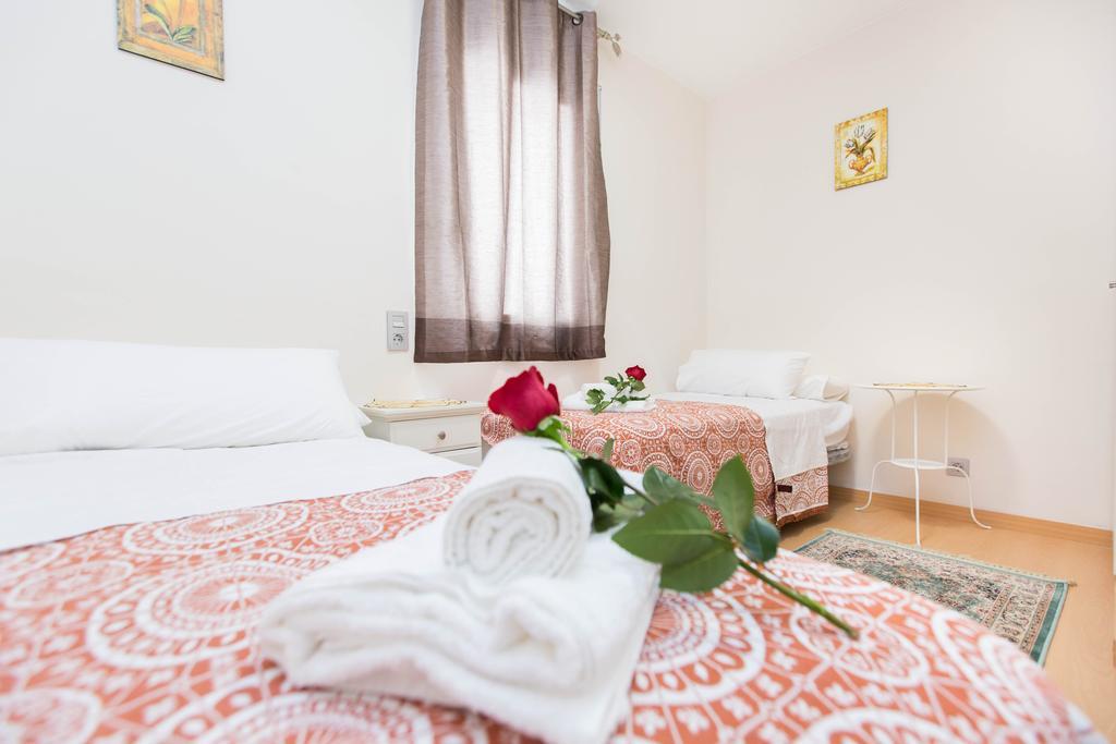 Central Apartment