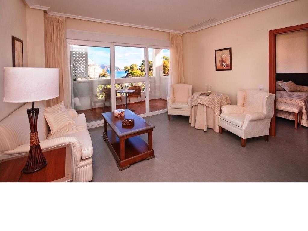 Apartahotel Ballesol Costablanca Senior - 55+