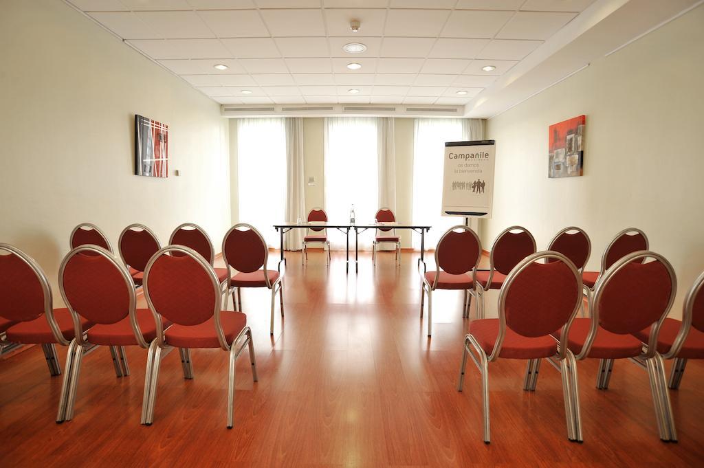 Hotel Travelodge Barcelona Del Valles 3*