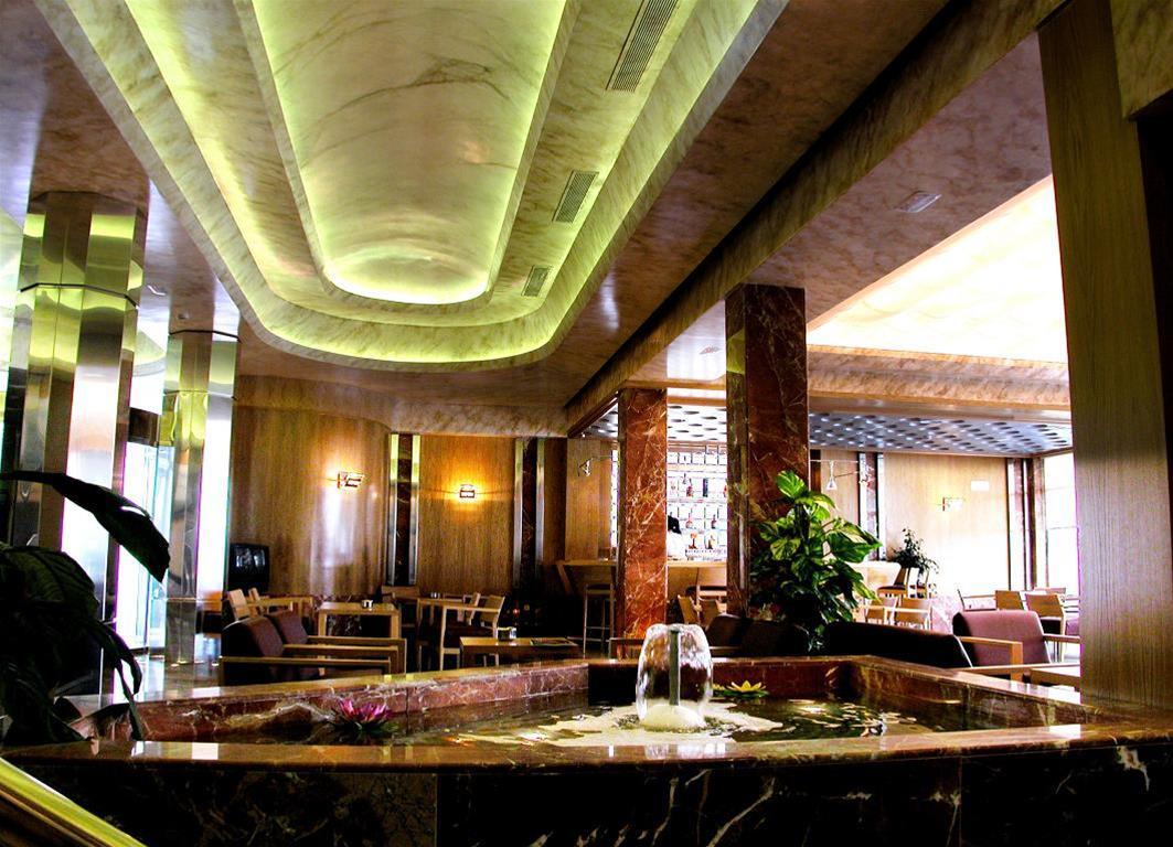 Hotel Isabel 4*