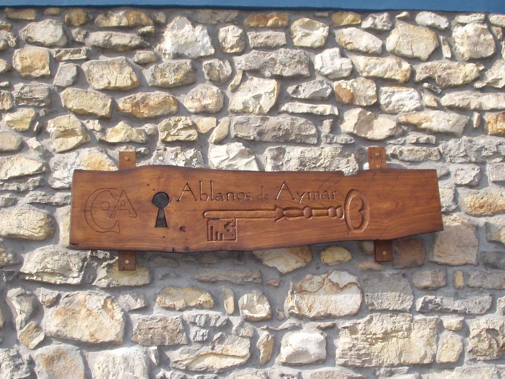 Ablanos De Aymar Lorone