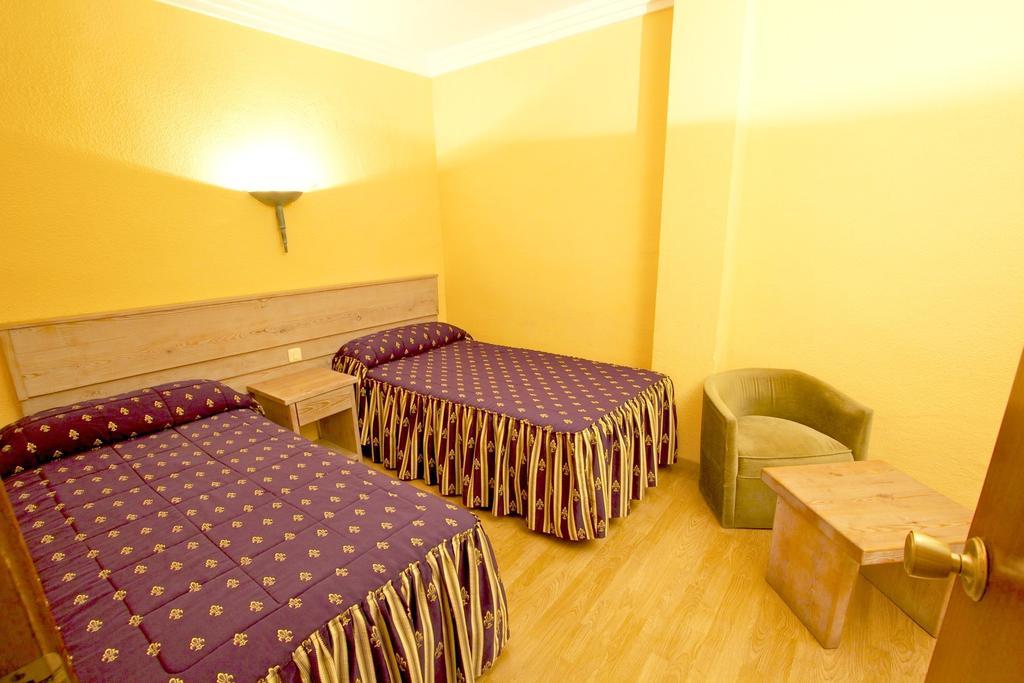 Hotel Catalonia 4*